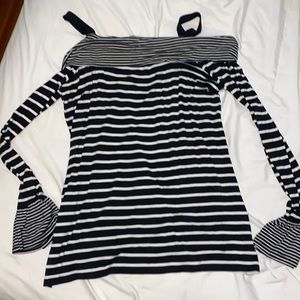 Brand new women’s off the shoulder shirt